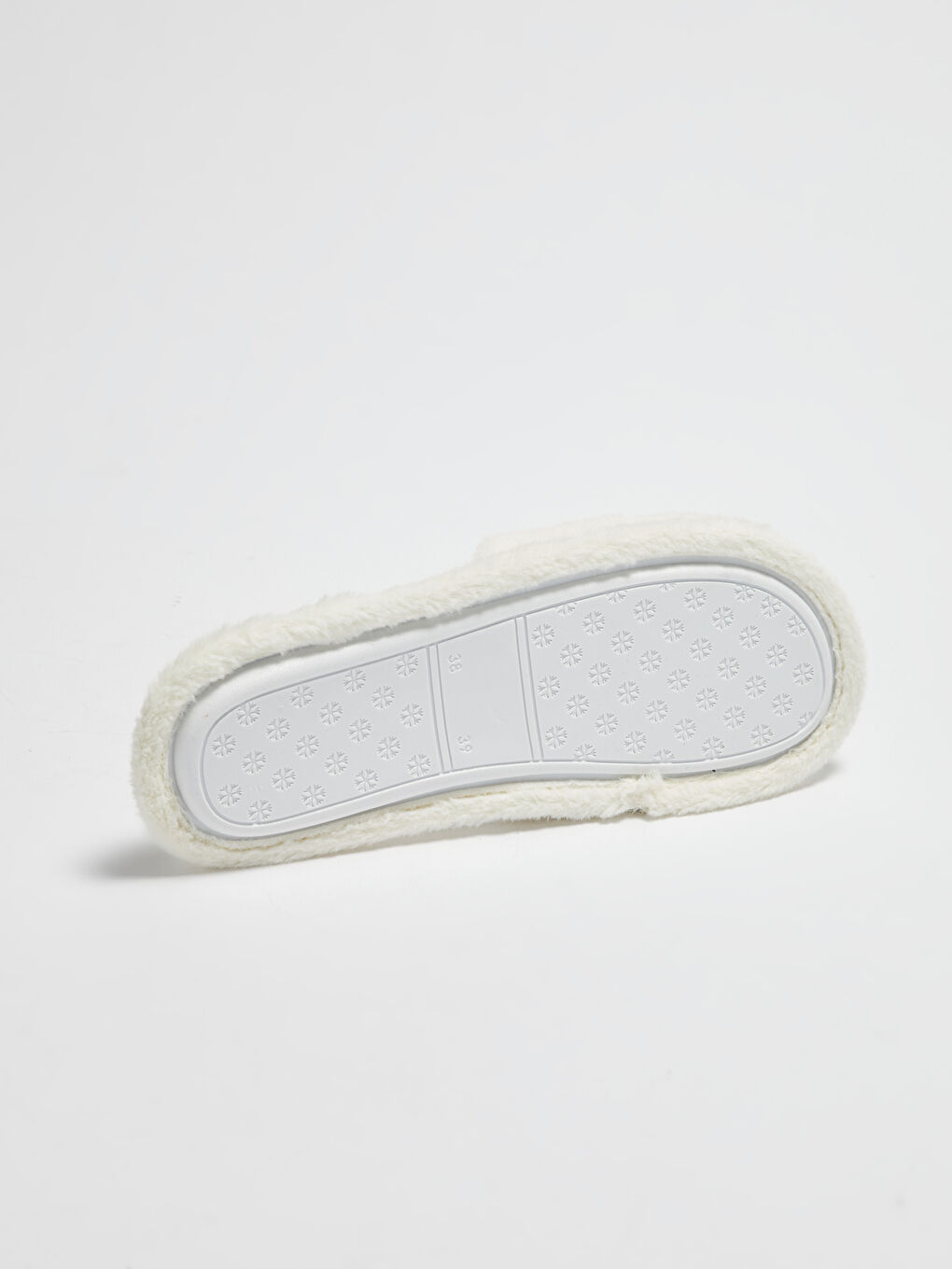 Ekru Pelüş Nakışlı Kadın Ev Terliği-2