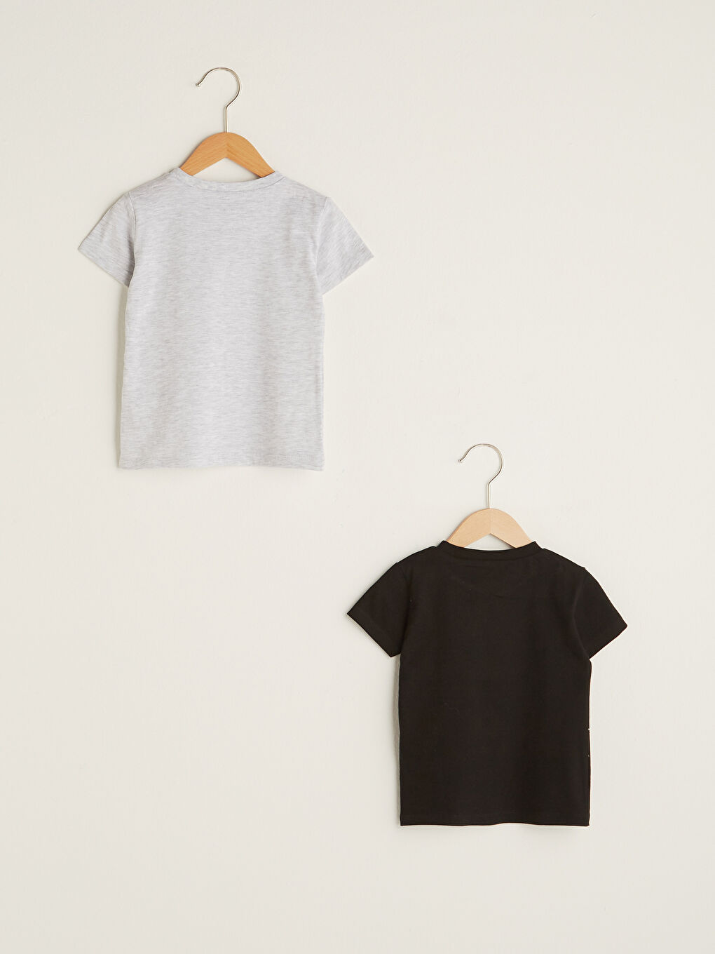 Siyah Bisiklet Yaka Kısa Kollu Baskılı Erkek Bebek Tişört 2'li-1