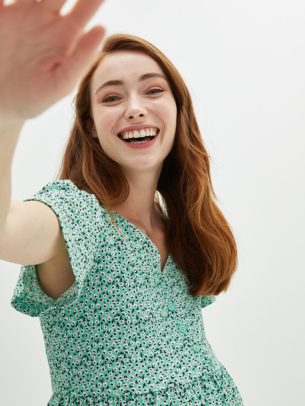 V Neck Patterned Short Sleeve Breastfeeding Crinkle Fabric Women Dress-3