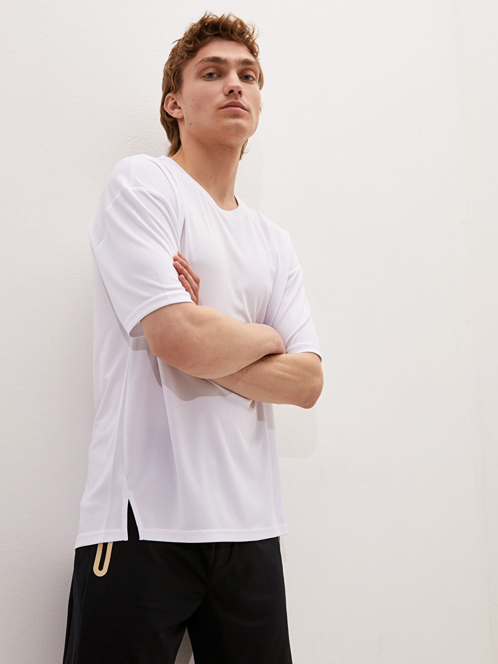 Beyaz Bisiklet Yaka Kısa Kollu Aktif Spor Erkek Tişört-1