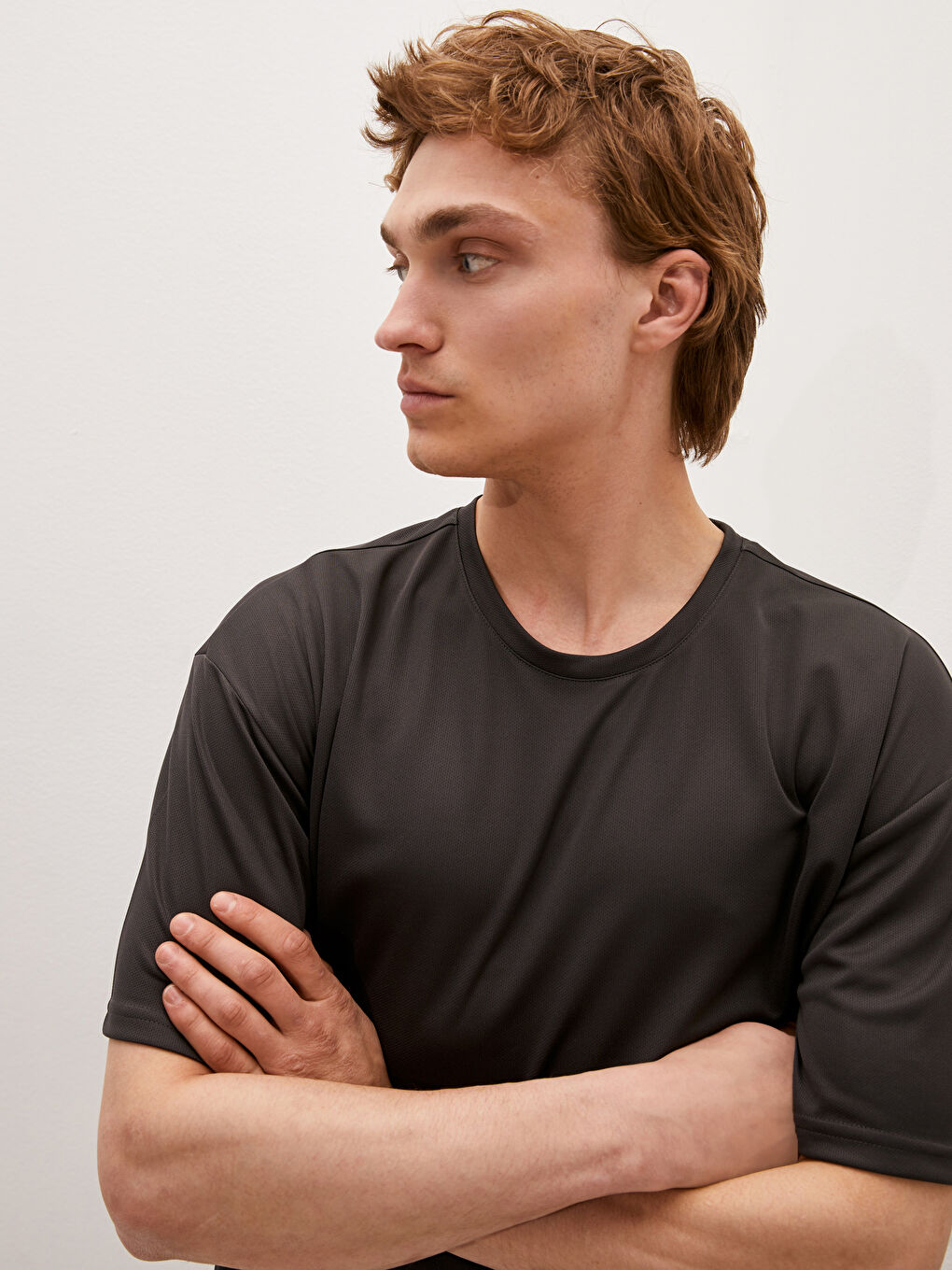 Gri Bisiklet Yaka Kısa Kollu Aktif Spor Erkek Tişört-3