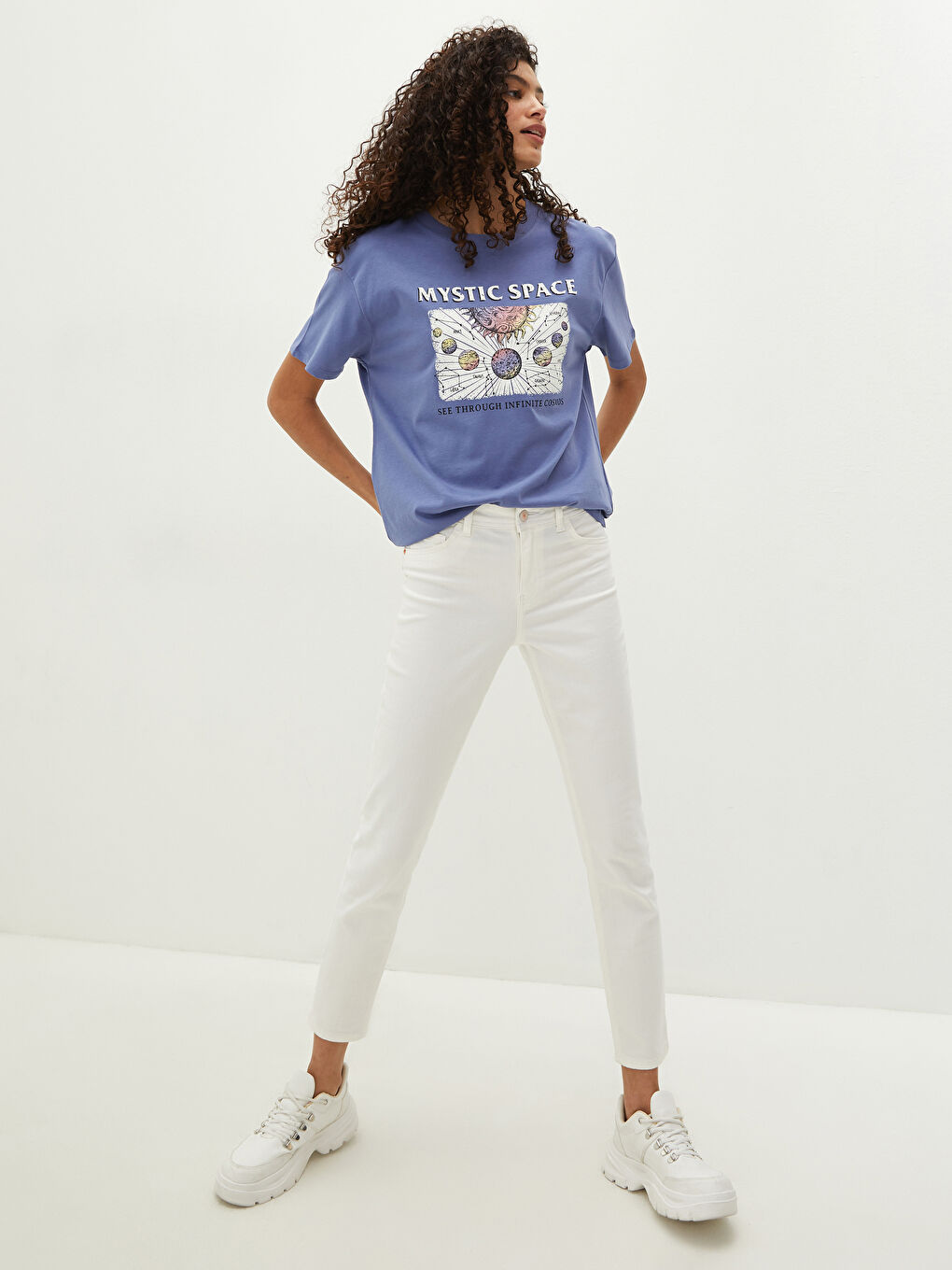 Mavi Bisiklet Yaka Baskılı Kısa Kollu Kadın Tişört-1