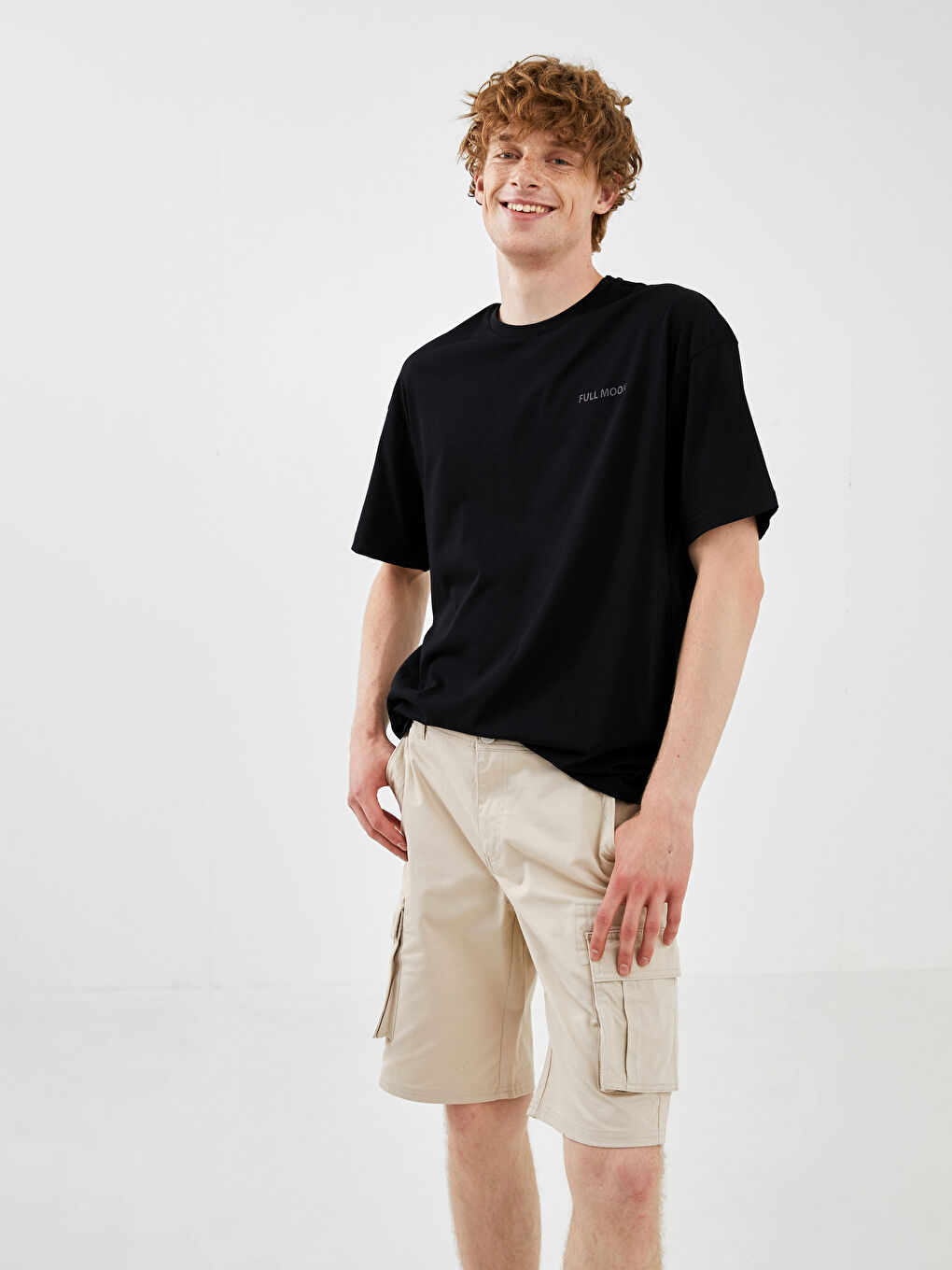 Bej Standart Kalıp Gabardin Erkek Kargo Şort