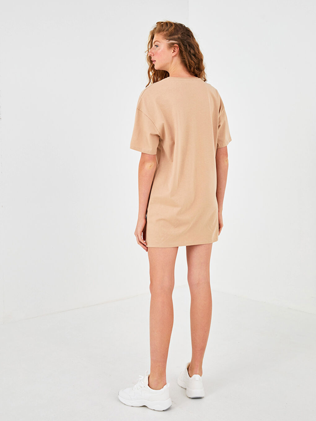 Bej Bisiklet Yaka Baskılı Kısa Kollu Kadın Elbise-4