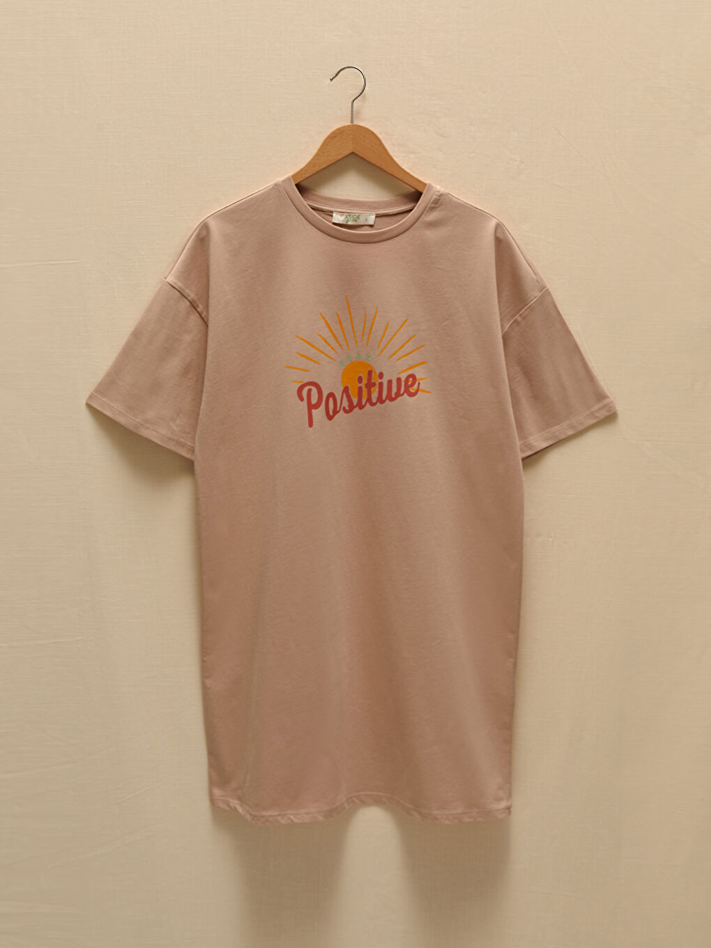 Bej Bisiklet Yaka Baskılı Kısa Kollu Kadın Elbise-5