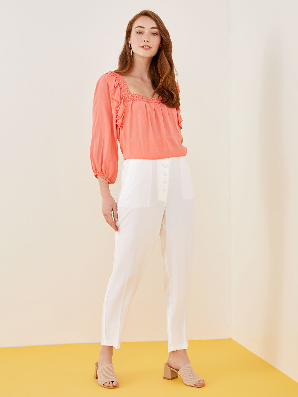 Elastic Waist Pocket Detailed Women's Trousers-1