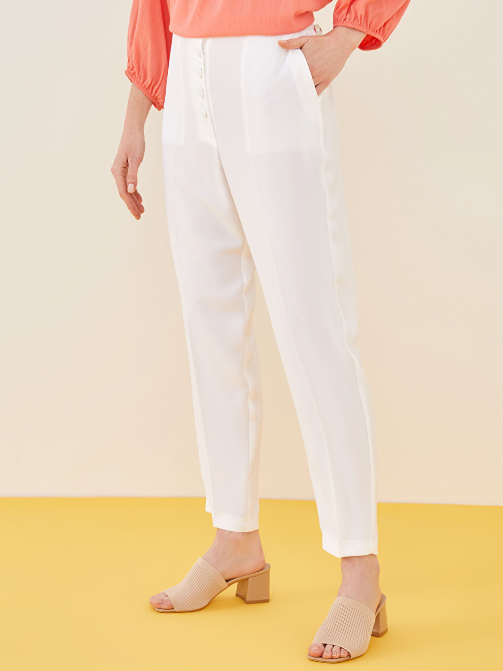 Elastic Waist Pocket Detailed Women's Trousers-2