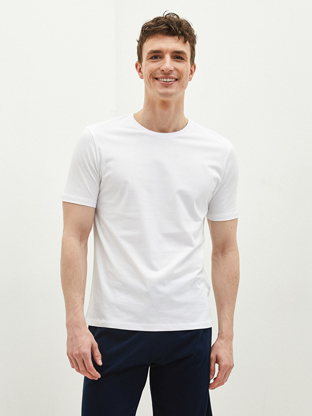 Beyaz Bisiklet Yaka Kısa Kollu Erkek Atlet-2