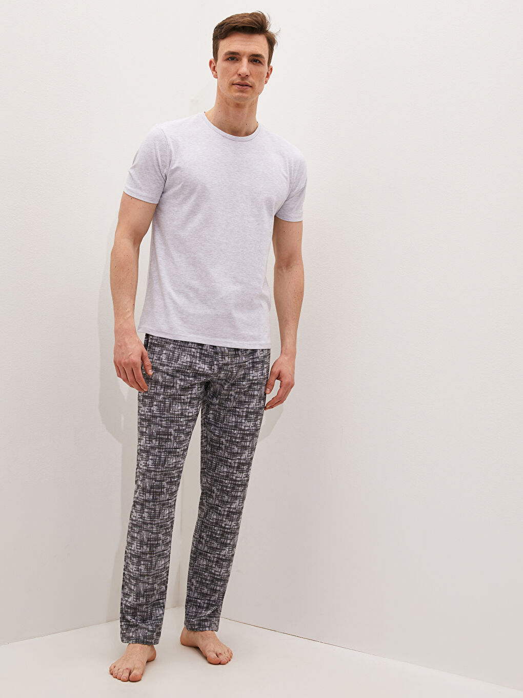 Gri Bisiklet Yaka Kısa Kollu Erkek Atlet-3