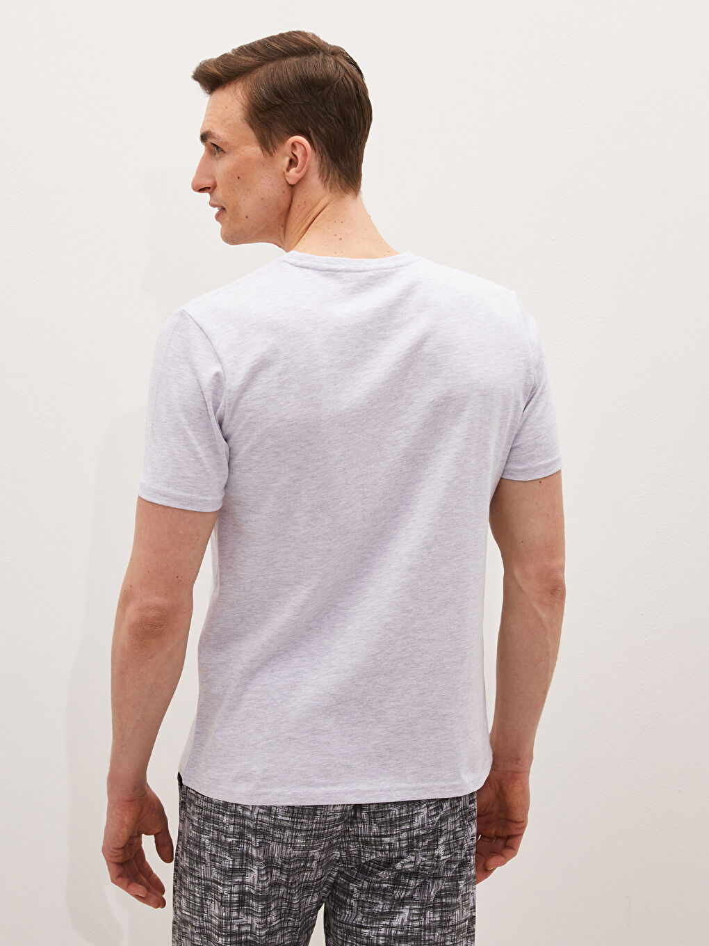 Gri Bisiklet Yaka Kısa Kollu Erkek Atlet-5