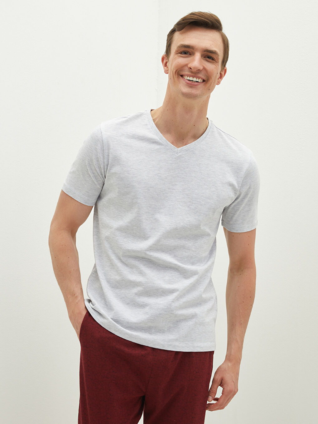 Gri V Yaka Kısa Kollu Pamuklu Erkek Atlet