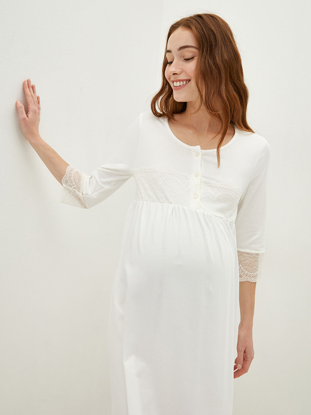 Ekru Bisiklet Yaka Nakışlı Hamile Gecelik-1