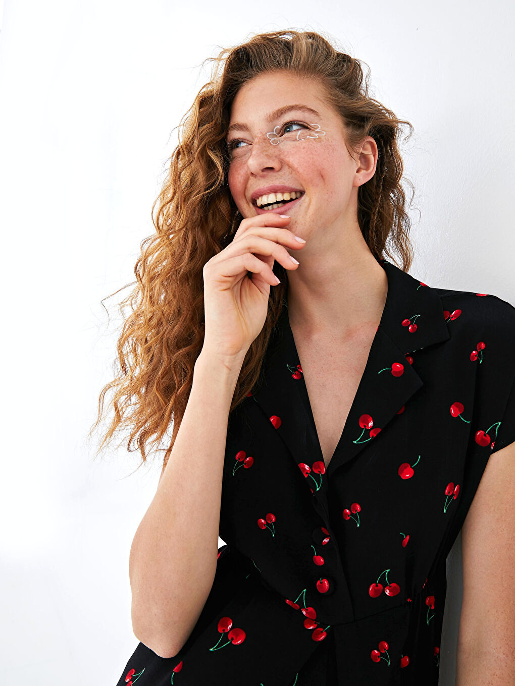 سلوبيت نسائي بياقة جاكيت مطبوع بالكرز كم قصير من الفيسكوز-3