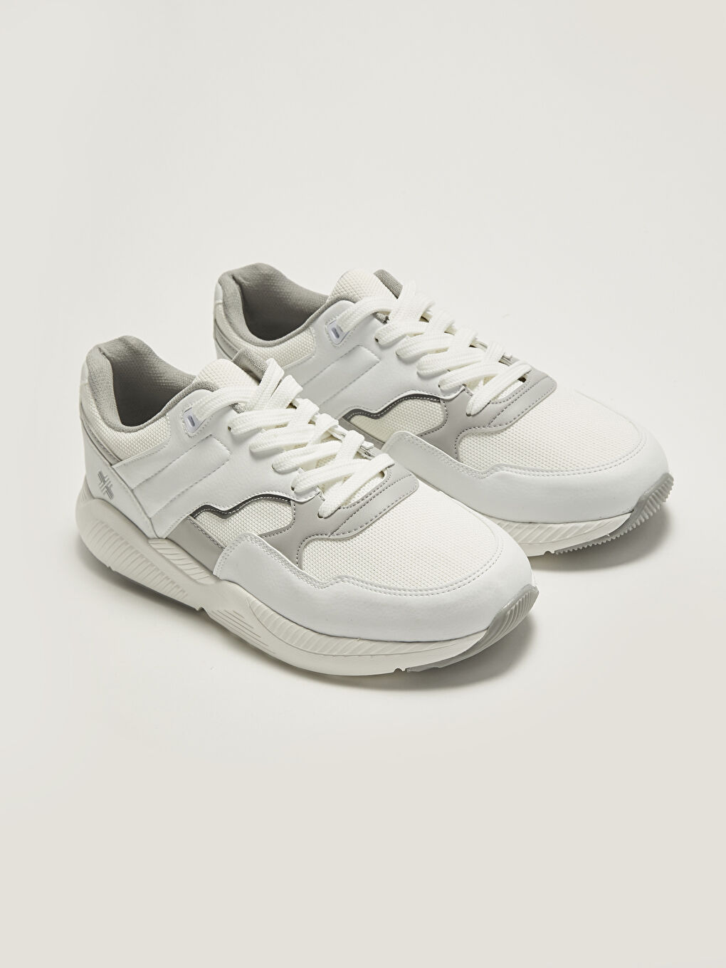 Beyaz File Detaylı Bağcıklı Erkek Spor Ayakkabı