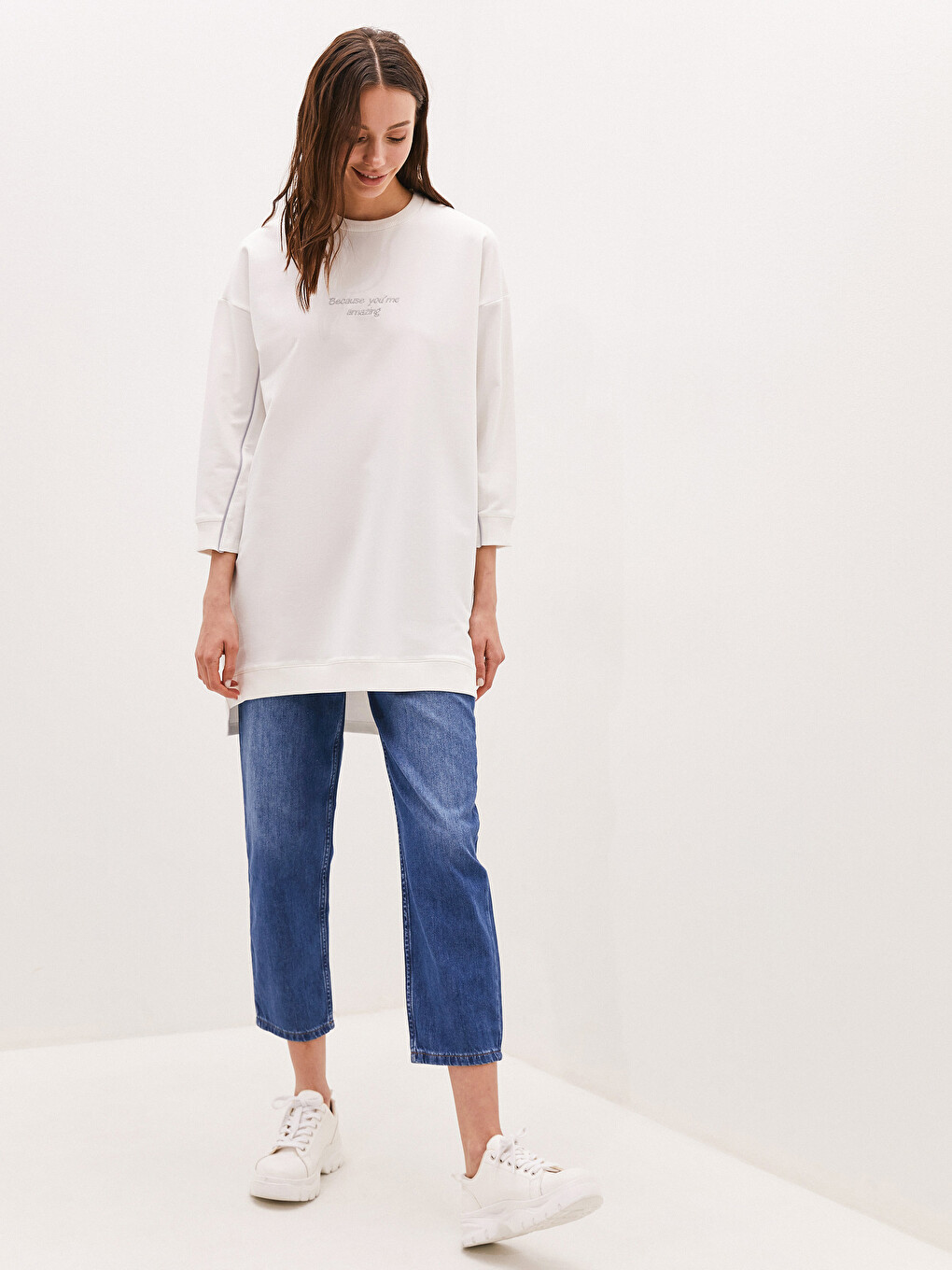 Elastic Waist Wide Fit Pocket Detailed Harem Women Jean Trousers-4
