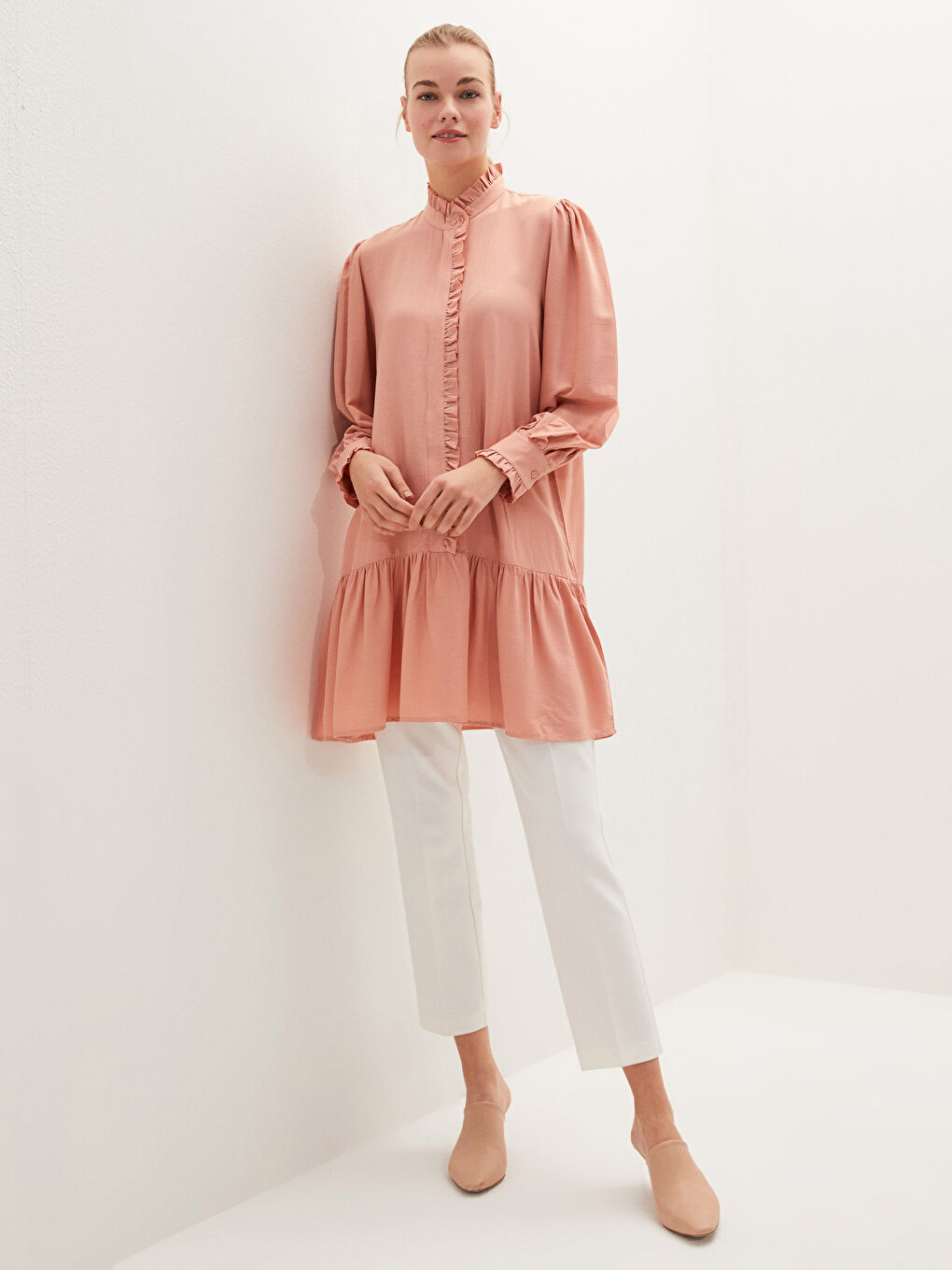 Pembe Fırfırlı Yaka Uzun Kollu Kadın Tunik-1