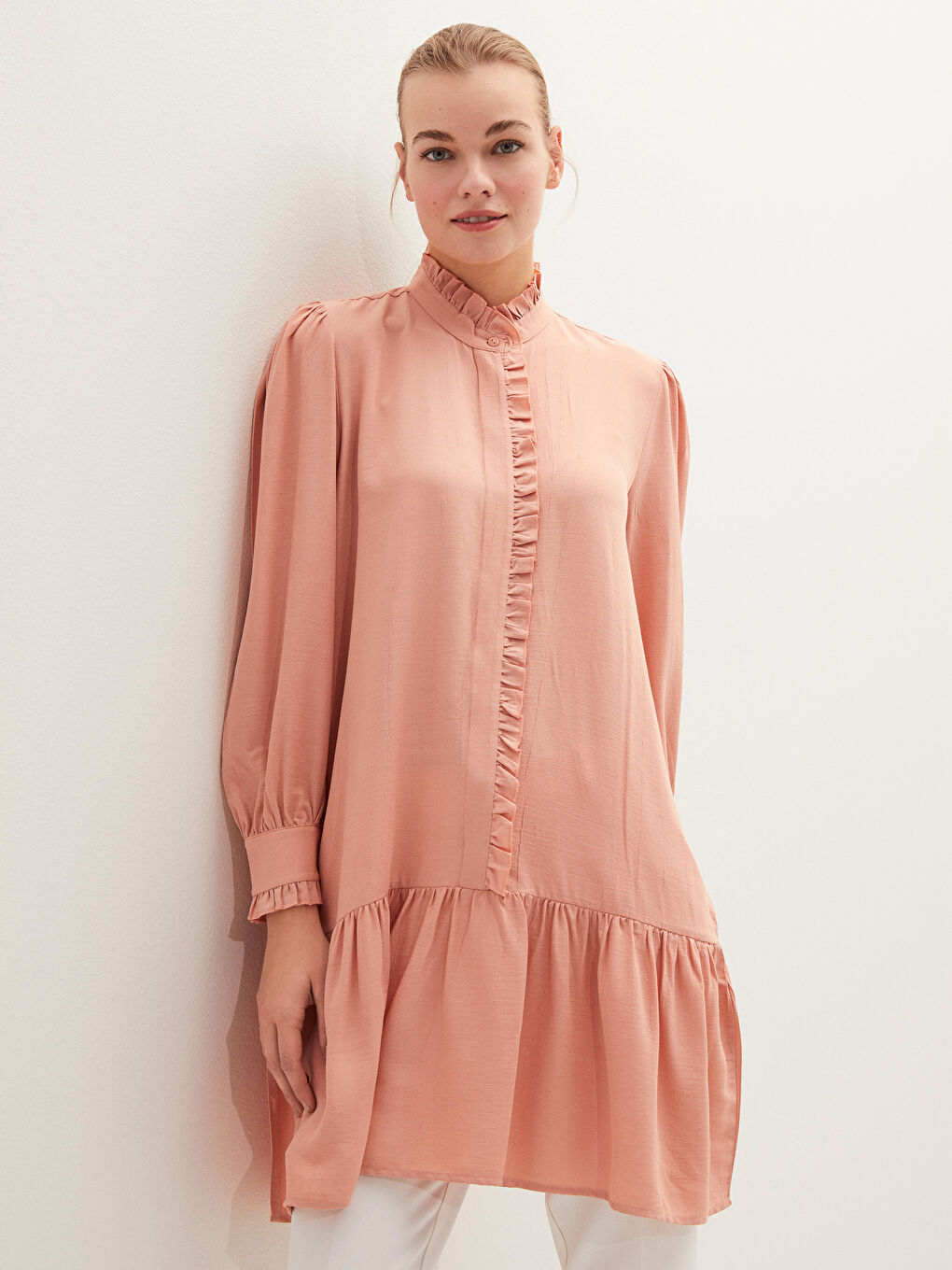 Pembe Fırfırlı Yaka Uzun Kollu Kadın Tunik