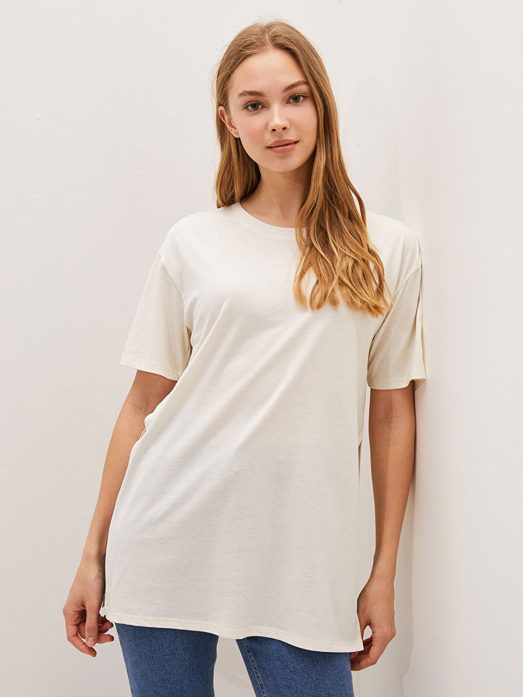 Ekru Bisiklet Yaka Düz Kısa Kollu Kadın Spor Tunik-2