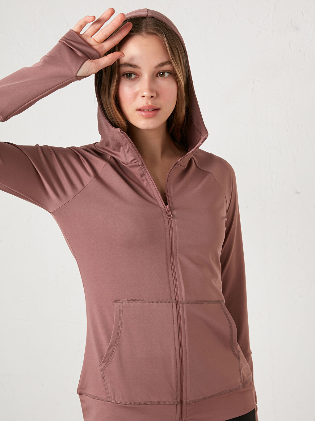 Pembe Kapüşon Yaka Düz Uzun Kollu Cep Detaylı Kadın Spor Hırka-1