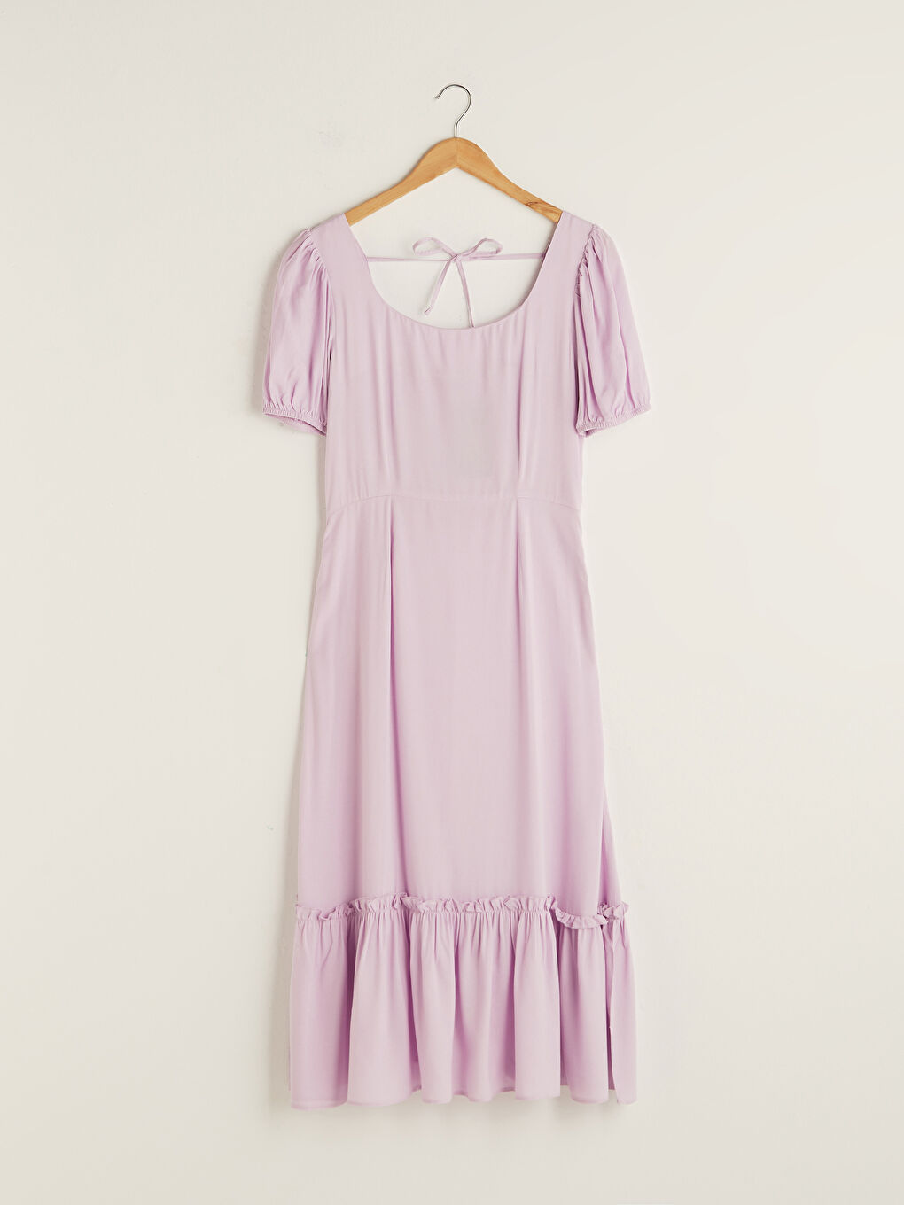 Haljina za Žene od Viskoze sa Kvadratnom Kragnom i Kratkim Rukavima-6