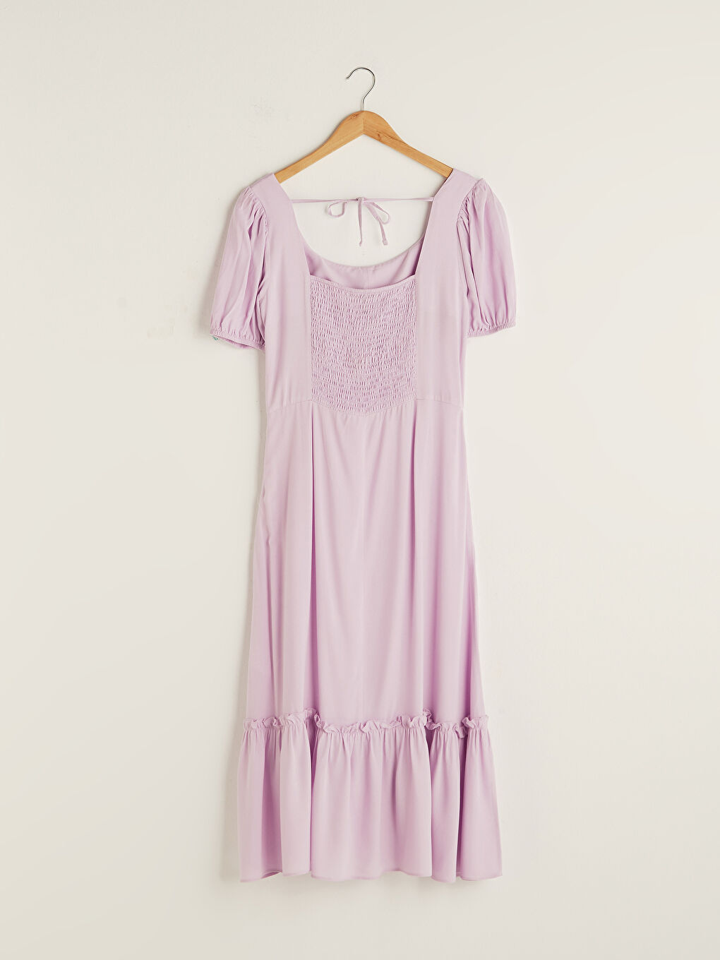 Haljina za Žene od Viskoze sa Kvadratnom Kragnom i Kratkim Rukavima-7