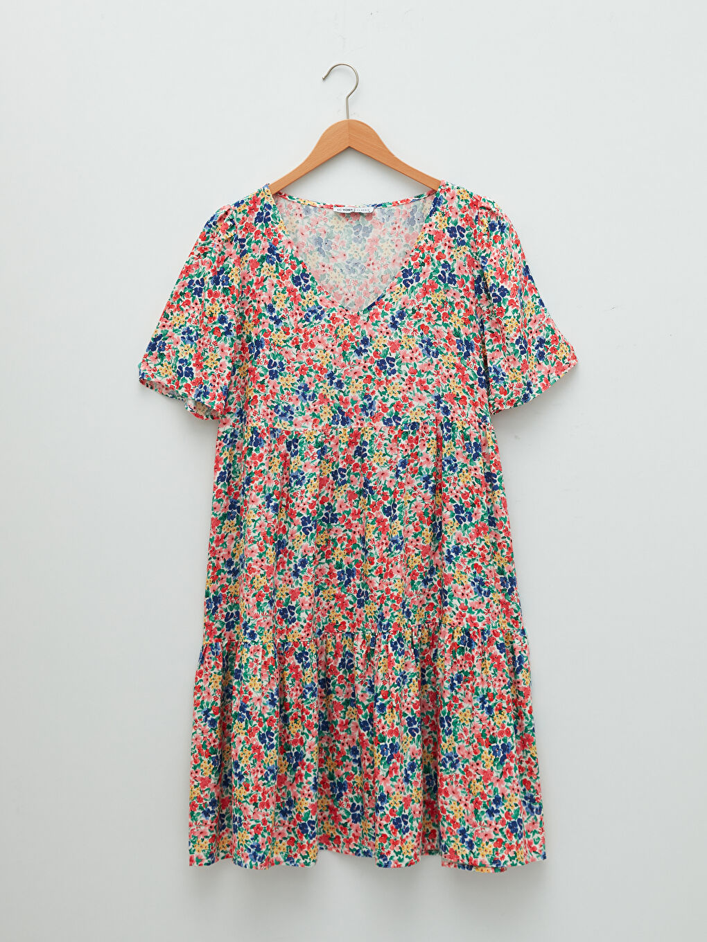 Pembe V Yaka Kısa Kollu Çiçekli Viskon Kadın Elbise-5