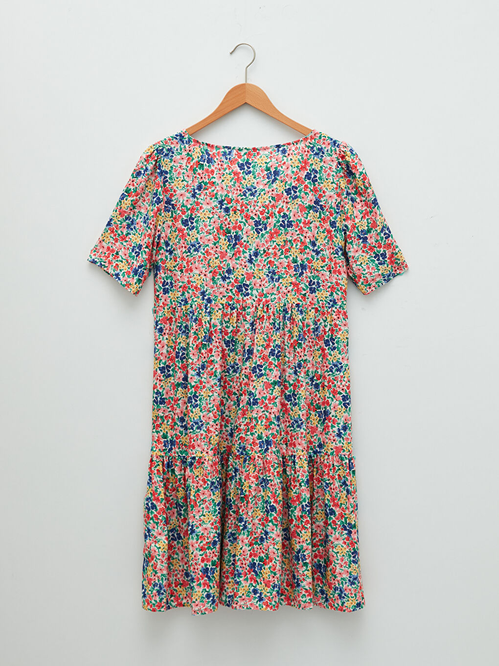 Pembe V Yaka Kısa Kollu Çiçekli Viskon Kadın Elbise-6