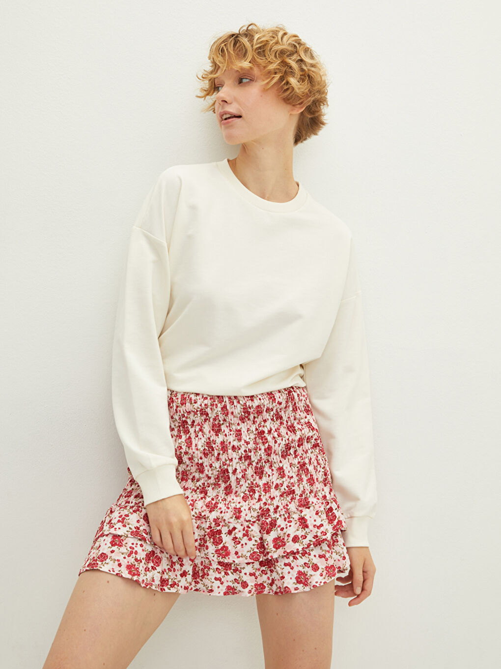 Pembe Beli Lastikli Çiçek Baskılı Maroken Kumaş Kadın Etek