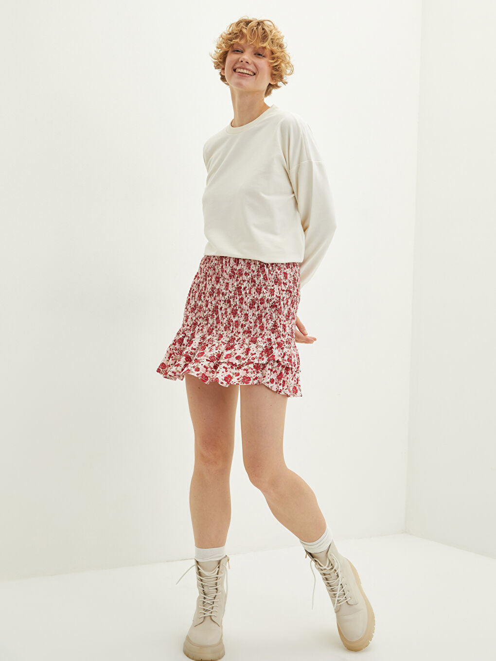 Pembe Beli Lastikli Çiçek Baskılı Maroken Kumaş Kadın Etek-1