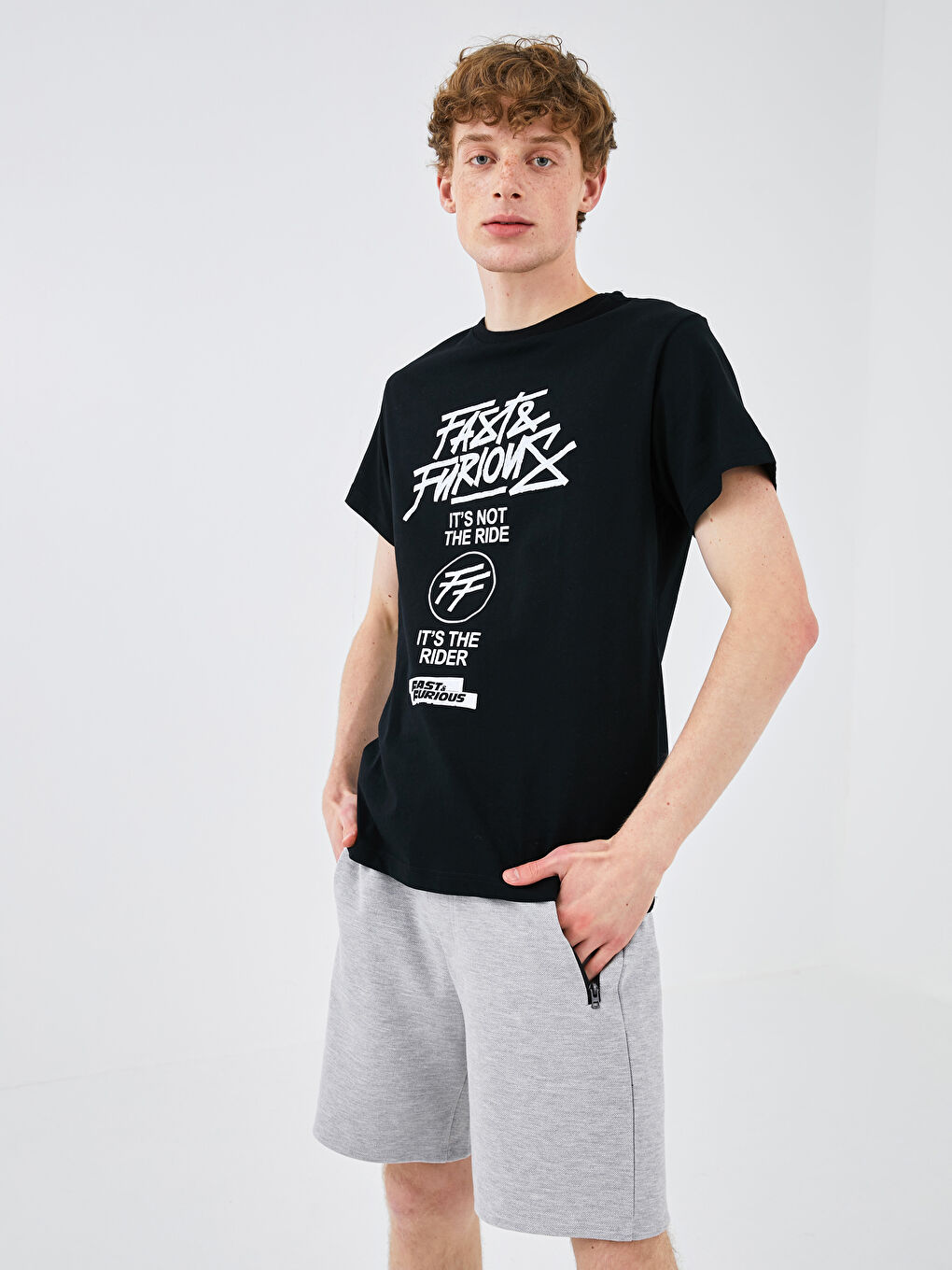 Siyah Bisiklet Yaka Kısa Kollu Baskılı Penye Erkek Tişört-6