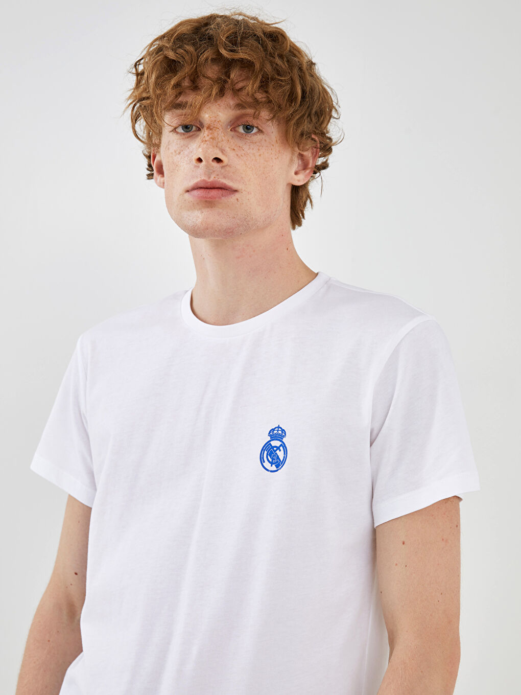 T-shirt de Supporter pour Hommes en Coton Peigné Imprimé Real Madrid à Manches Courtes et Col Rond-3