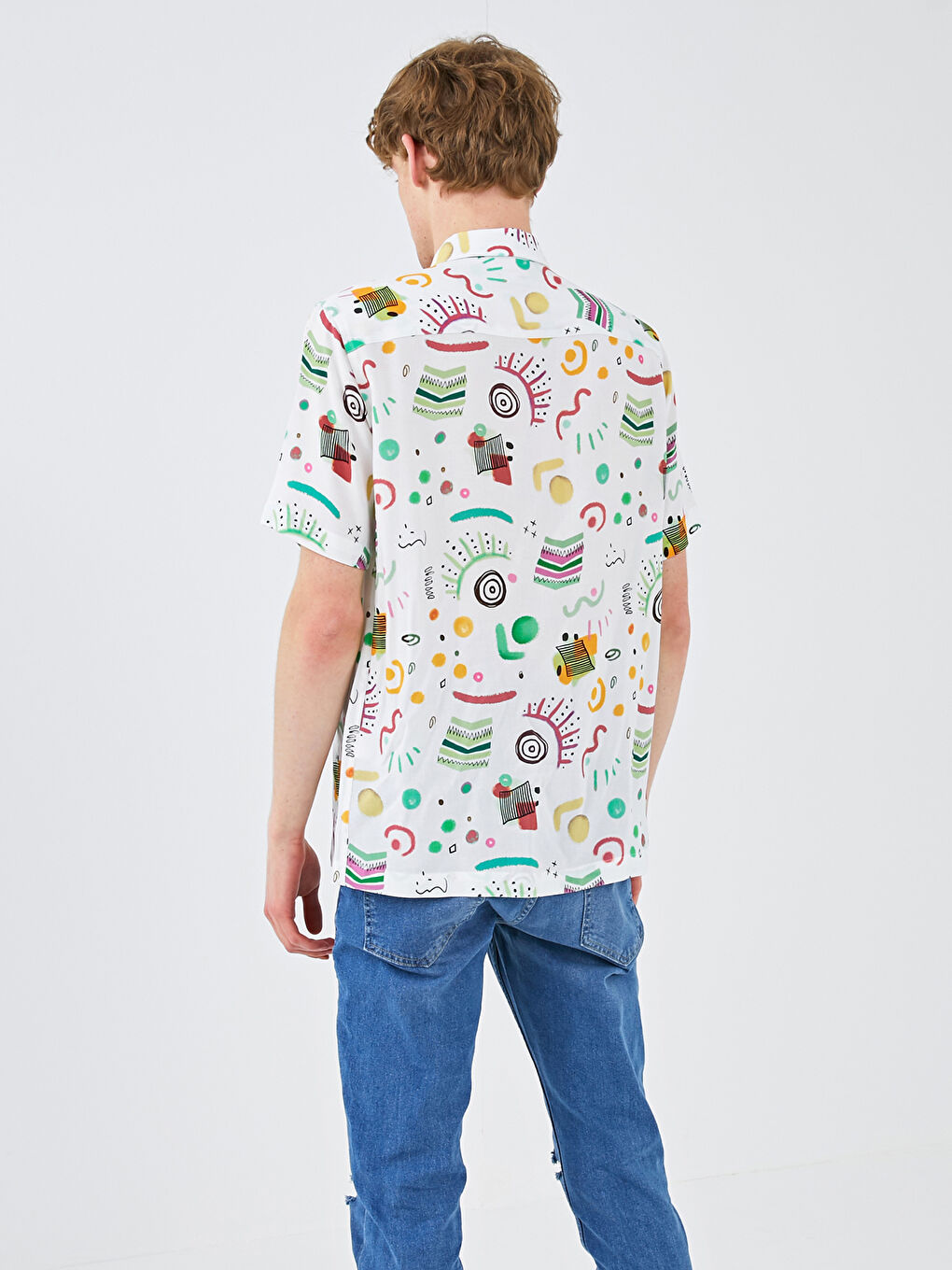 Beyaz Regular Fit Kısa Kollu Desenli Erkek Gömlek-6