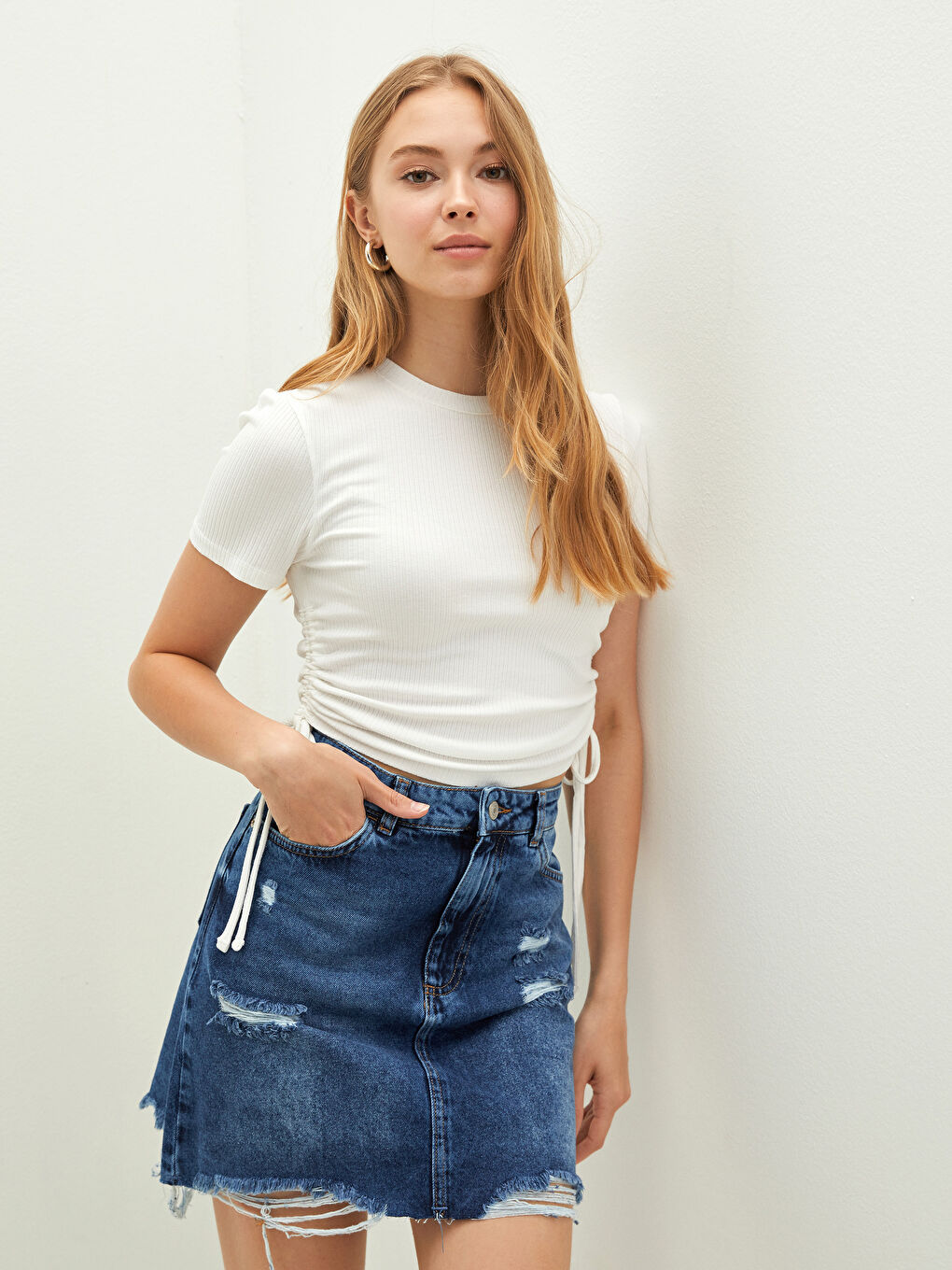 İndigo Standart Fit Cepli Yırtık Detaylı Kadın Rodeo Jean Etek-5