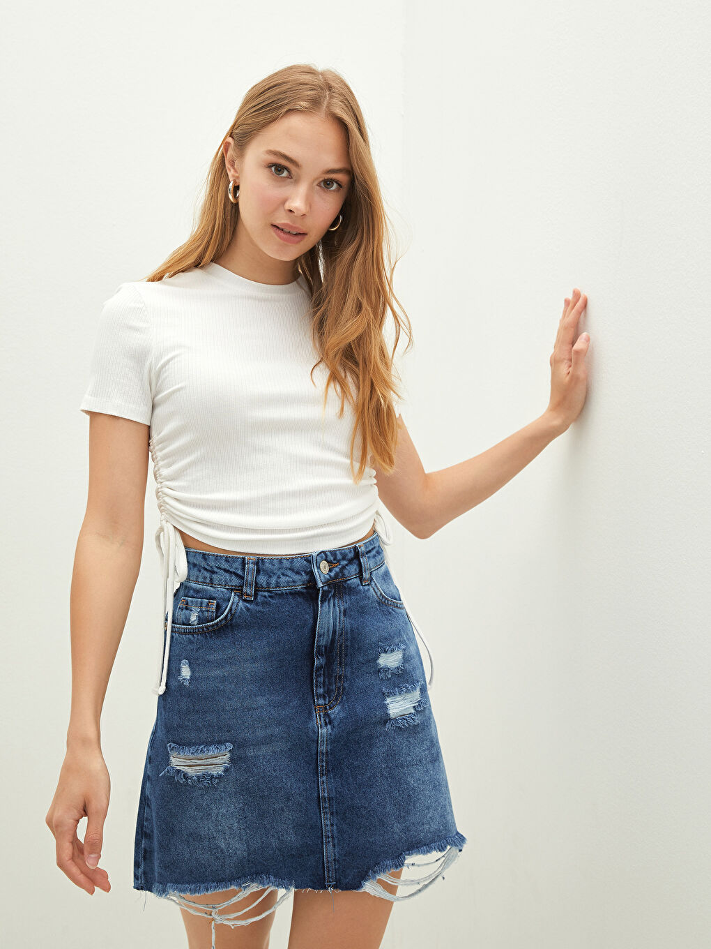 İndigo Standart Fit Cepli Yırtık Detaylı Kadın Rodeo Jean Etek