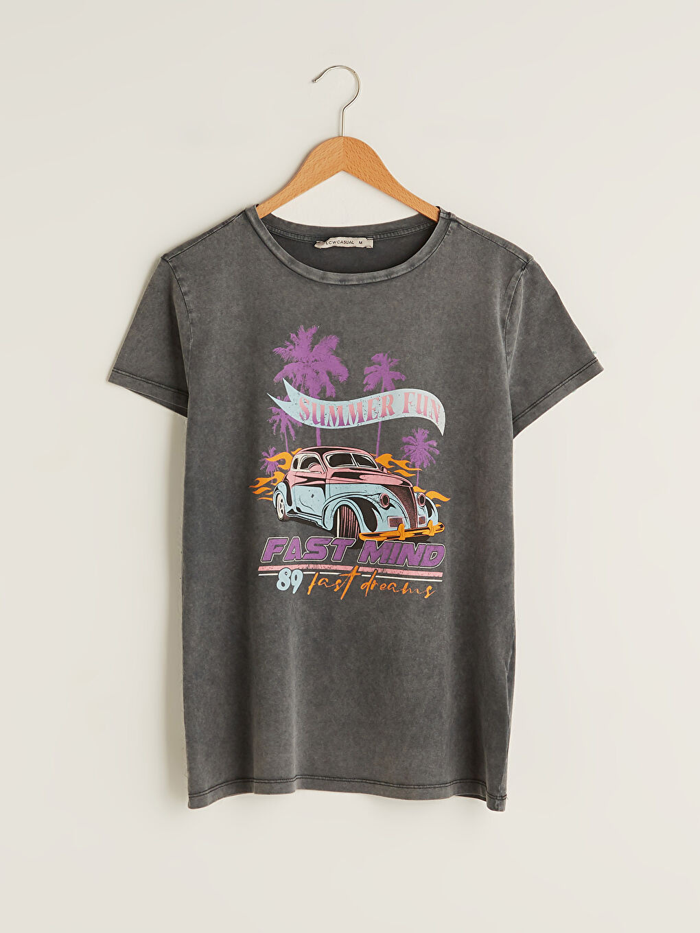 Siyah Bisiklet Yaka Baskılı Kısa Kollu Kadın Tişört-5