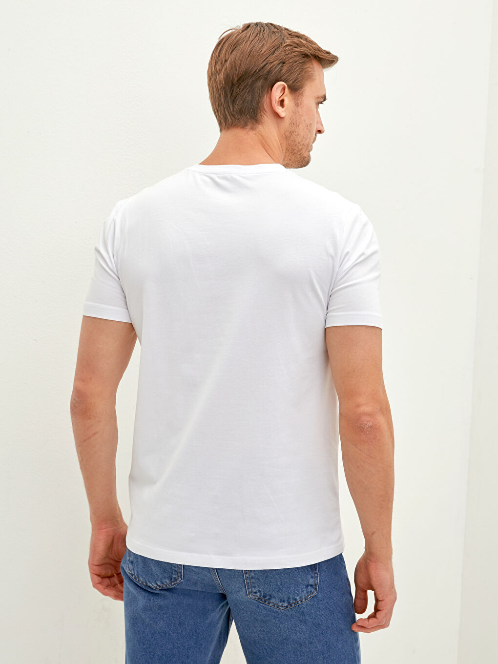 Beyaz Bisiklet Yaka Kısa Kollu Baskılı Penye Erkek Tişört-4