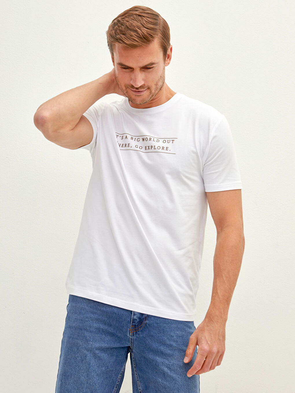 Beyaz Bisiklet Yaka Kısa Kollu Baskılı Penye Erkek Tişört-1