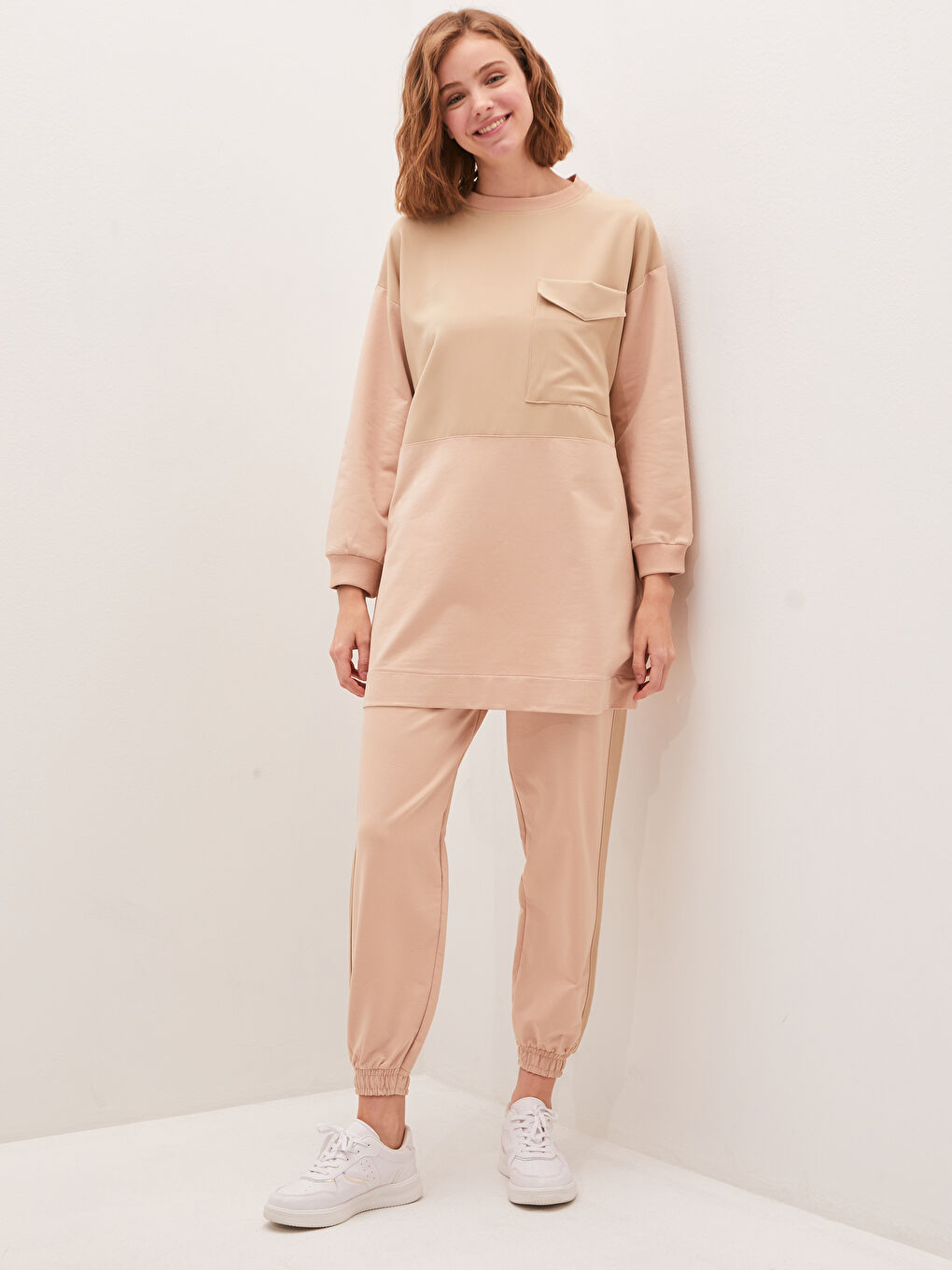 Bej Bisiklet Yaka Cep Detaylı Renk Bloklu Uzun Kollu Kadın Sweatshirt Tunik-2