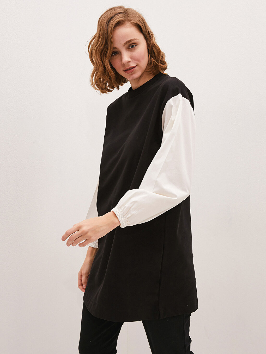 Siyah Bisiklet Yaka Slogan Baskılı Uzun Kollu Kadın Sweatshirt Tunik-4