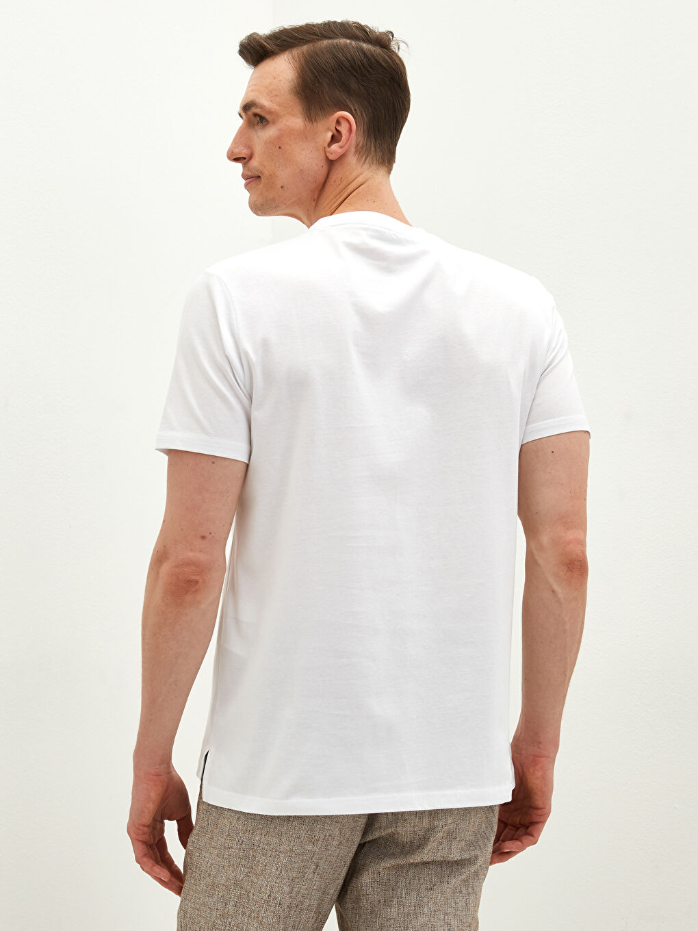 Beyaz Bisiklet Yaka Kısa Kollu Basic Merserize Erkek Tişört-3