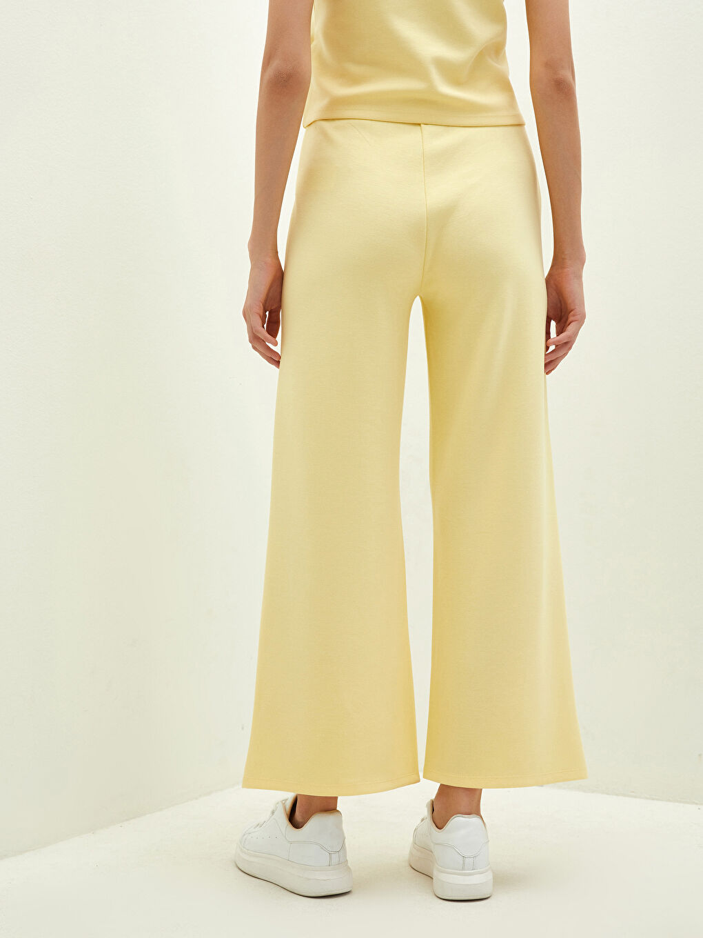 LCW Vision Elasticated Waist Plain Wide Leg Women's Sweatpants -S1IV05Z8-FTH
