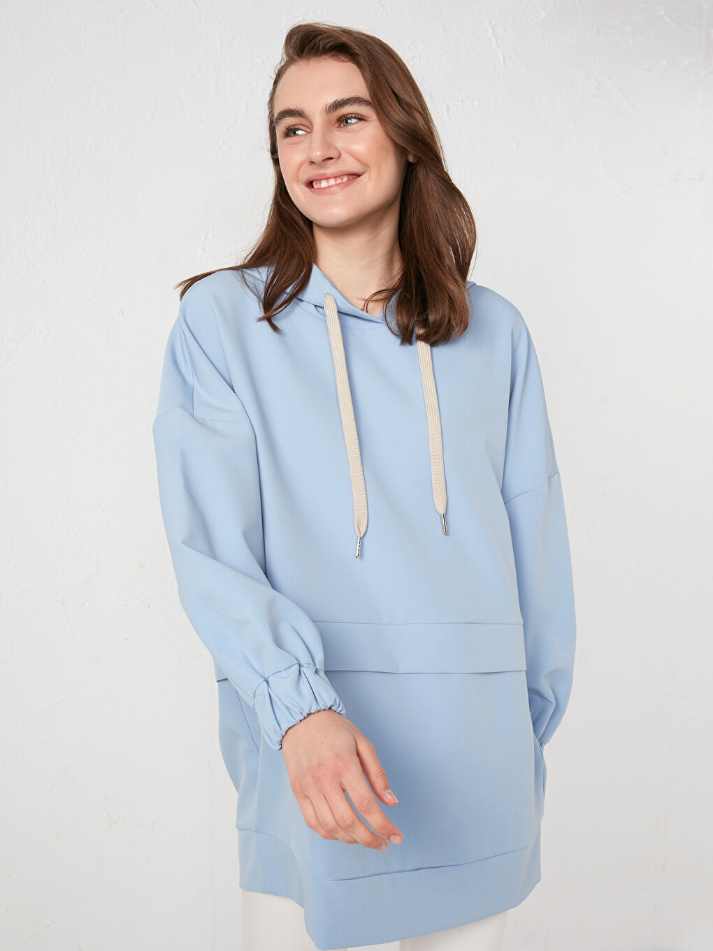 Mavi Kapüşon Yaka Düz Uzun Kollu Kadın Tunik-6