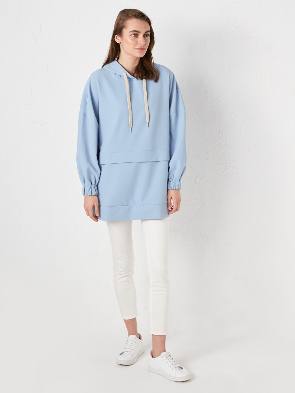 Mavi Kapüşon Yaka Düz Uzun Kollu Kadın Tunik-7