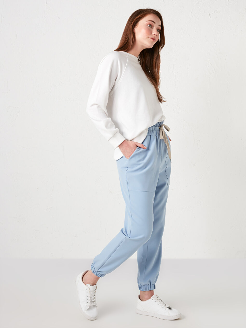 Mavi Beli Lastikli Cep Detaylı Kadın Pantolon-5