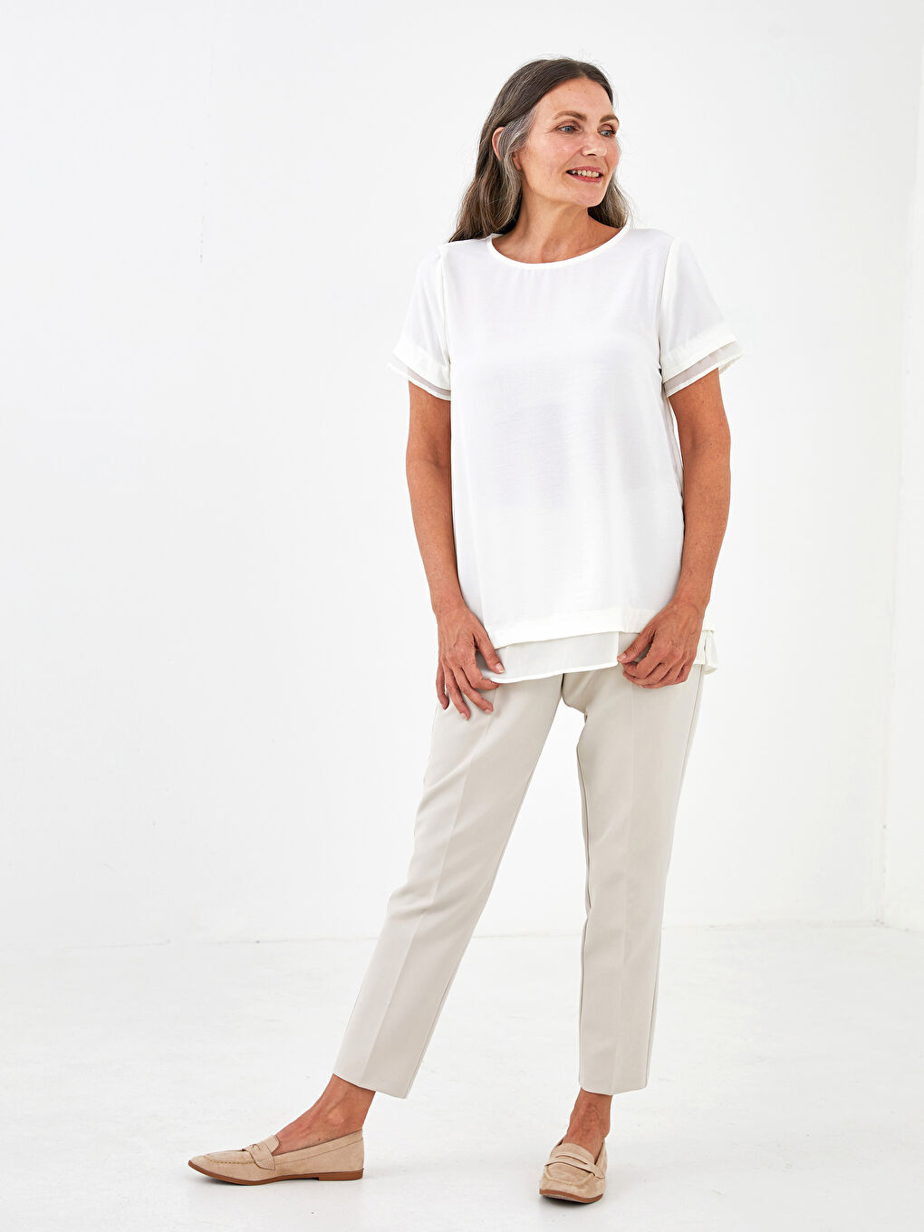 Blouse en Tissu de Soie Médina à Col Rond Droite à Manches Courtes pour Femmes-4