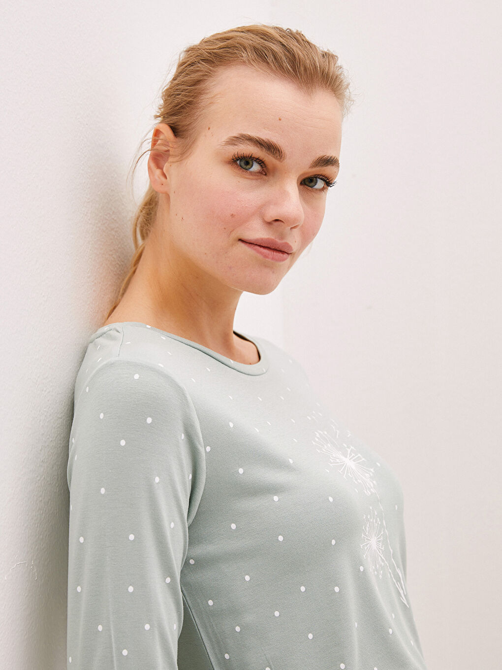 Crew Neck Printed Long Sleeve Women's T-Shirt-2