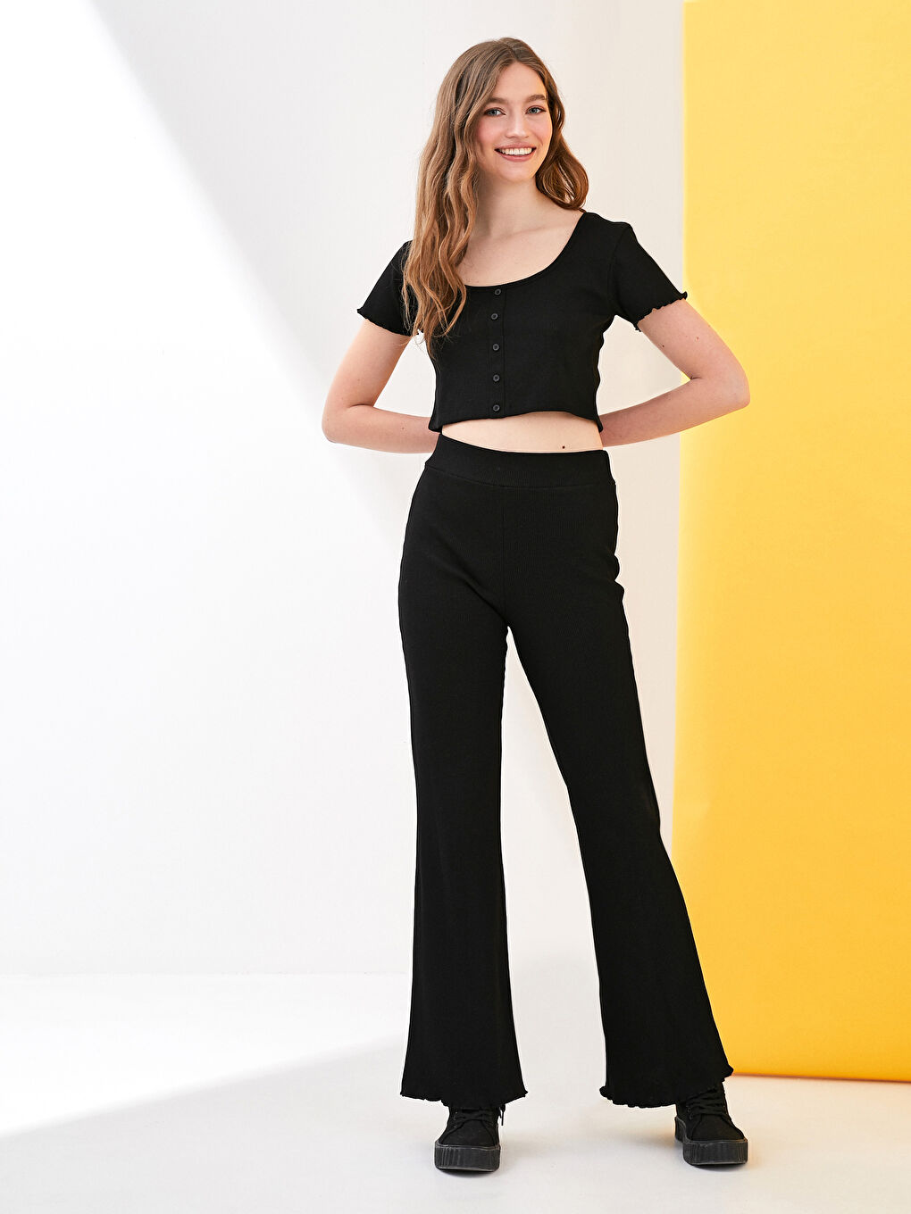 LCW Vision Square Neck Straight Short Sleeve Crop Women's Ribbed T-Shirt -S1J108Z8-CVL