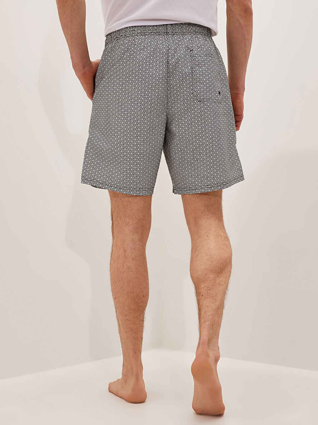 Lacivert Diz Hizası Boy Desenli Erkek Deniz Şortu-2