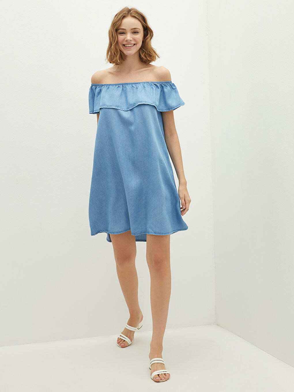 LCW Vision Boat Neck Straight Ruffle Detailed Short Sleeve Women's Rodeo Jean Dress -S1J595Z8-311