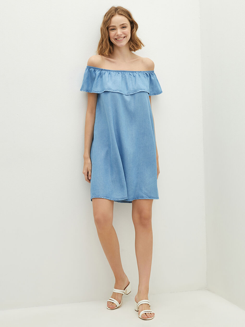 LCW Vision Boat Neck Straight Ruffle Detailed Short Sleeve Women's Rodeo Jean Dress -S1J595Z8-311